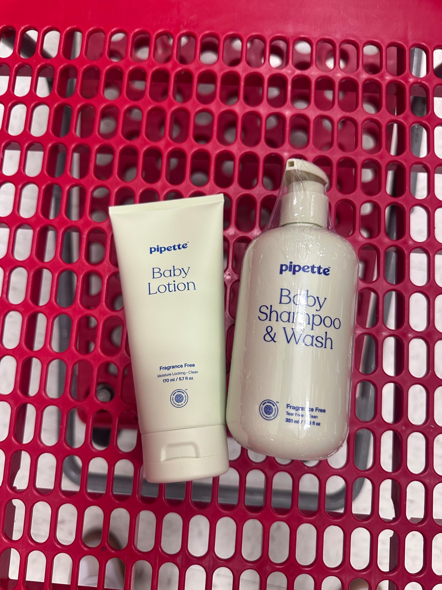 Pipette baby wash & lotion = 100/10 in our house! Gentle on baby’s skin, super moisturizing, and leaves him feeling so soft and clean every time. Definitely a must-have for your little one’s routine 🛁✨

#BabyMustHaves #MomLifeFinds #GentleSkincare

#LTKKids #LTKselfcare #LTKBaby