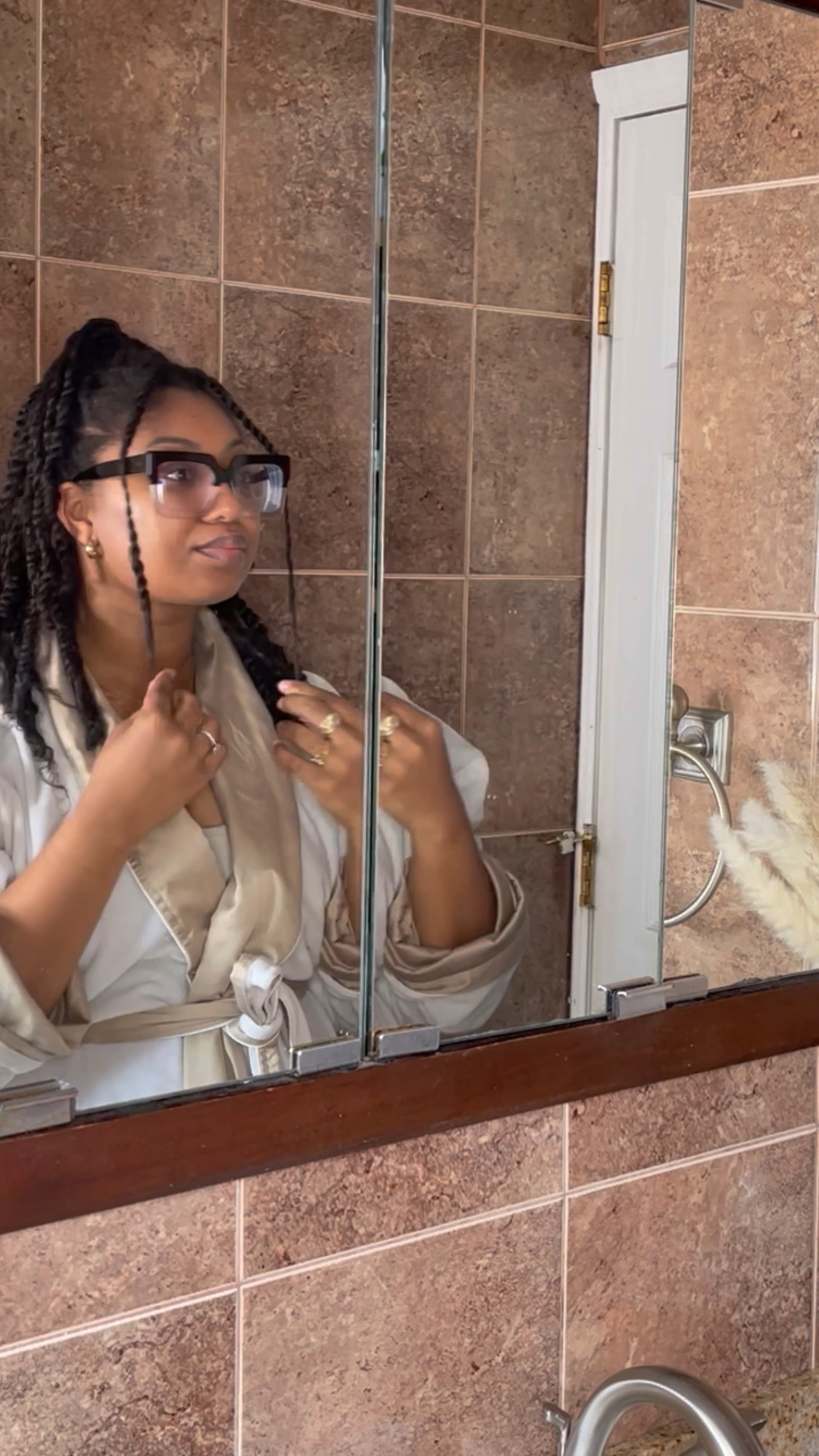#ad Raising up the next generation of Black Entrepreneurs by supporting, using the products and telling their stories daily in our home. Brands such as @sheamoisture @kazmaleje @scotchboyz and @undefinedbeauty_co are always in rotation and @target makes it so easy to find them! #NextBlackMillionaires #TargetPartner #PowerofSheaImpact #SheaMoisturePartner #Target @shop.LTK #liketkit


#LTKFind #LTKbeauty