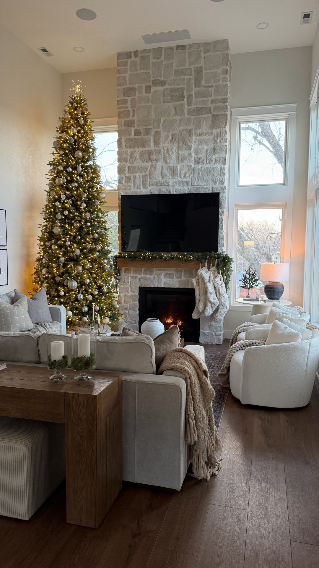 #ad #wayfair #wayfairpartner @wayfair 

Shop our Christmas living room 🤍