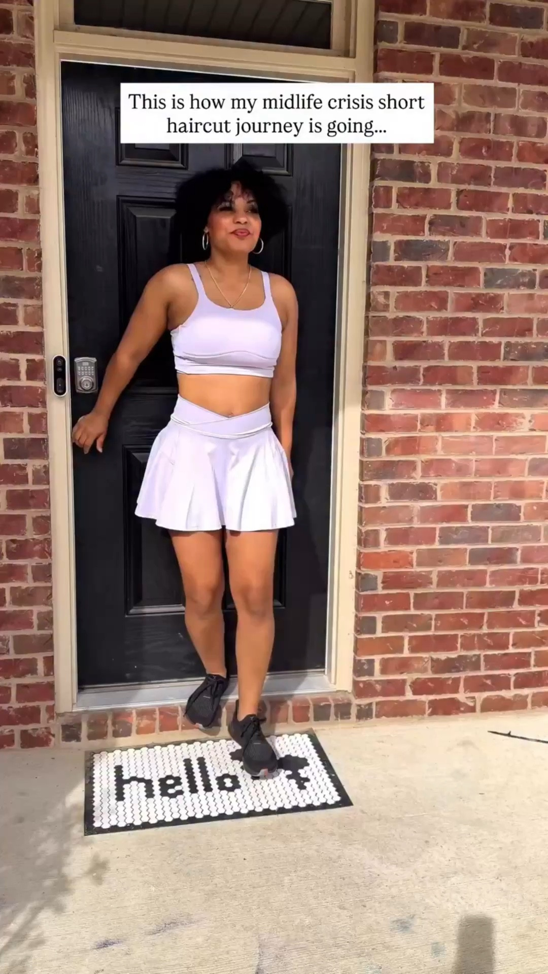 Workout set is 🔥🔥🔥 available in many colors This is how my midlife crisis short haircut journey is going 🙃 don’t you dare judge me mmkay

I’ll report back in 2 months ..

#hairjourney #hair #haircut