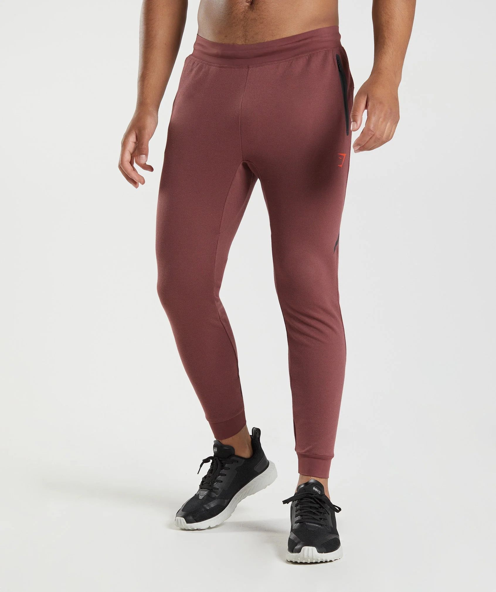 Gymshark Apex Technical Joggers - Cherry Brown | Gymshark US