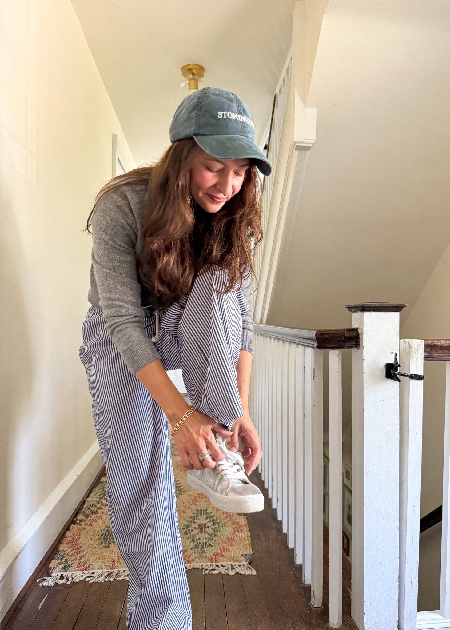 GRWM: casual & sporty fall look featuring striped poplin pants & an under $50 Mongolian cashmere sweater! Cozy & comfortable FTW! I’d wear this to a kids’ soccer or any sports game but it could also work for a travel outfit 😉 

#LTKFindsUnder100 #LTKStyleTip #LTKSeasonal