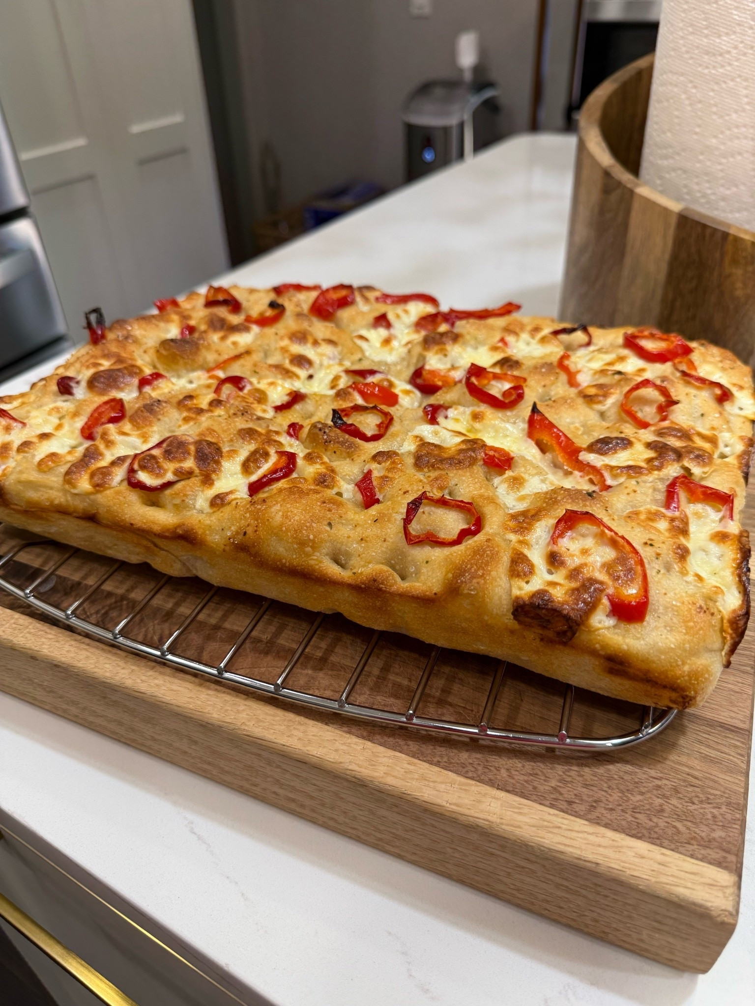 Homemade sourdough focaccia for supper tonight 😋

#LTKdayinmylife #LTKfoodie #LTKvlog