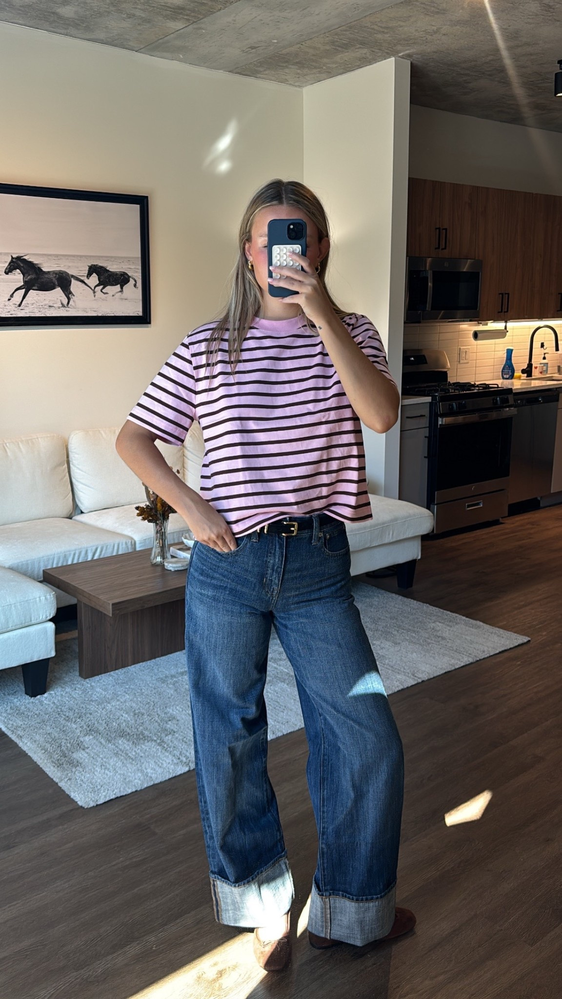 Wearing a small tee and 25 in the jeans!!

@jcrew #injcrew #ad

#LTKStyleTip #LTKFallSale #LTKFindsUnder50