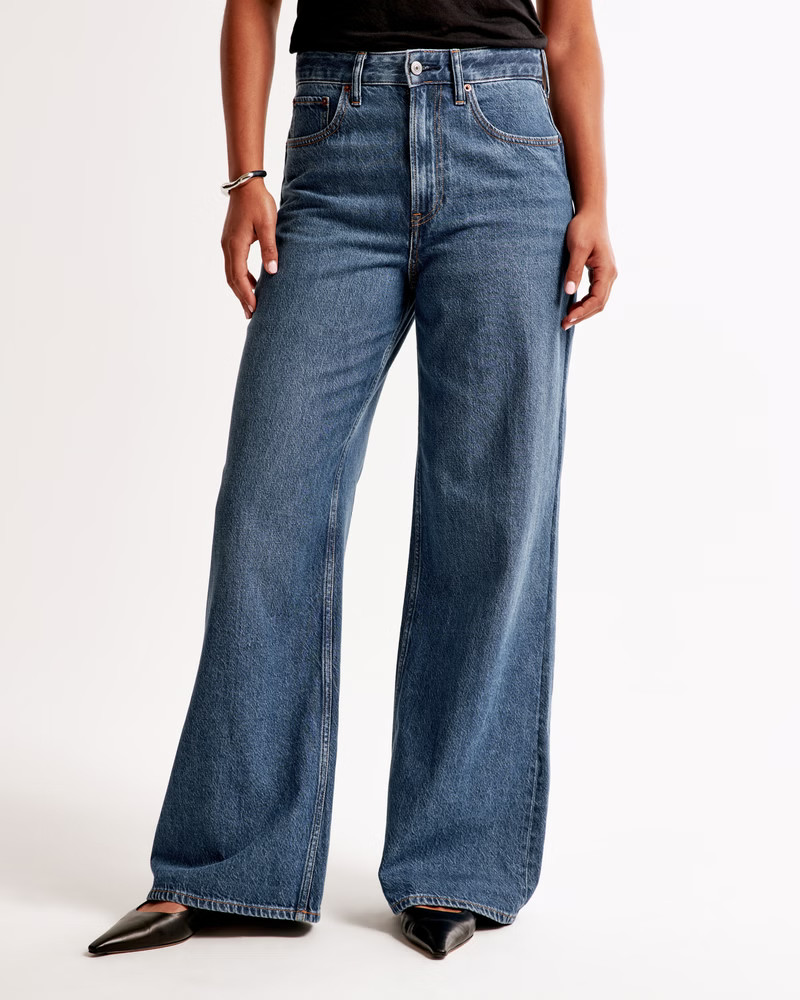 Women's Curve Love High Rise Wide Leg Jean | Women's Bottoms | Abercrombie.com | Abercrombie & Fitch (US)