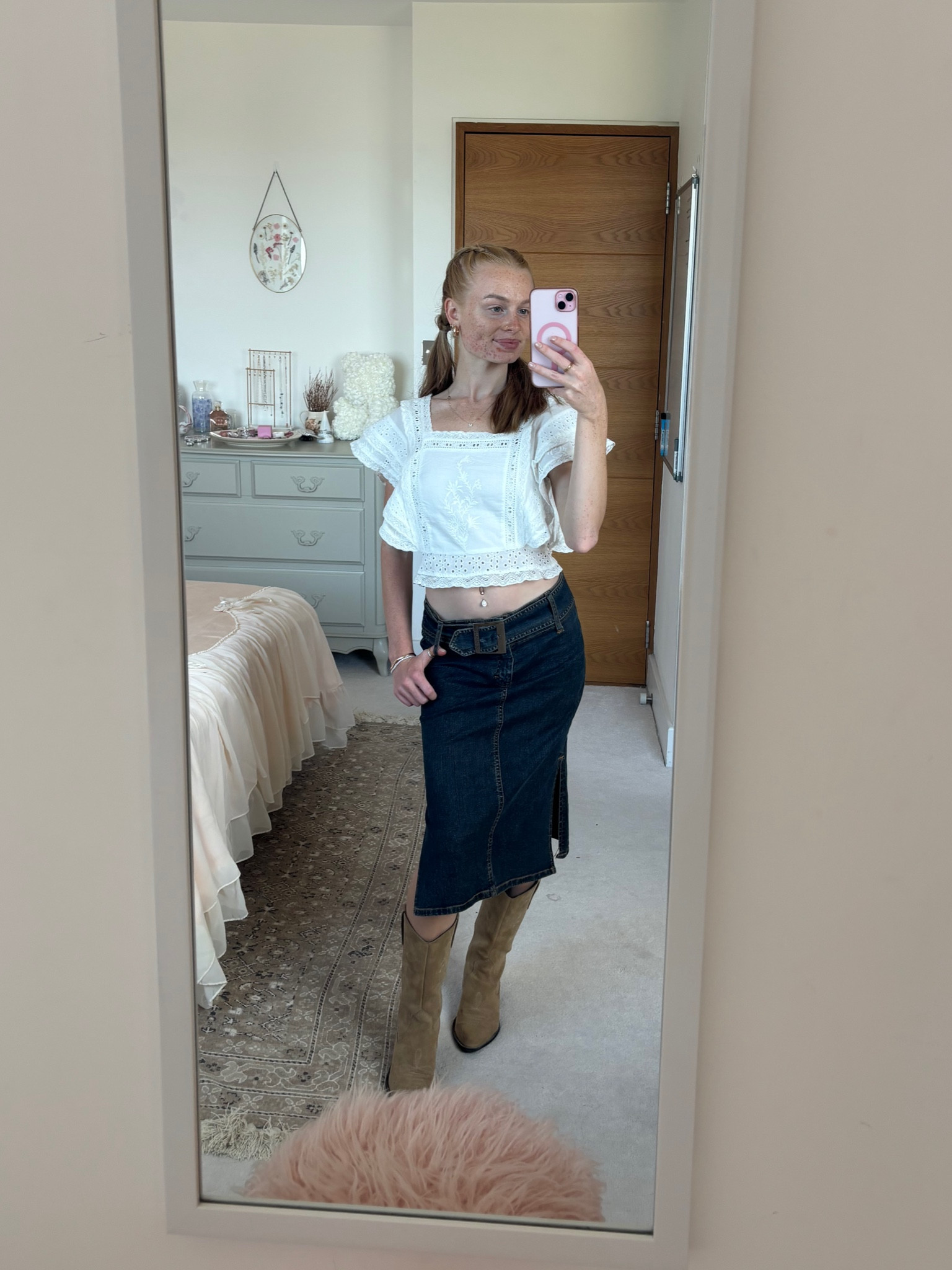 Miss Selfridge top, second hand skirt and my Pull&Bear boots 🤎

(Linked an alternative for the skirt)

#LTKstyletip #LTKautumn #LTKuk