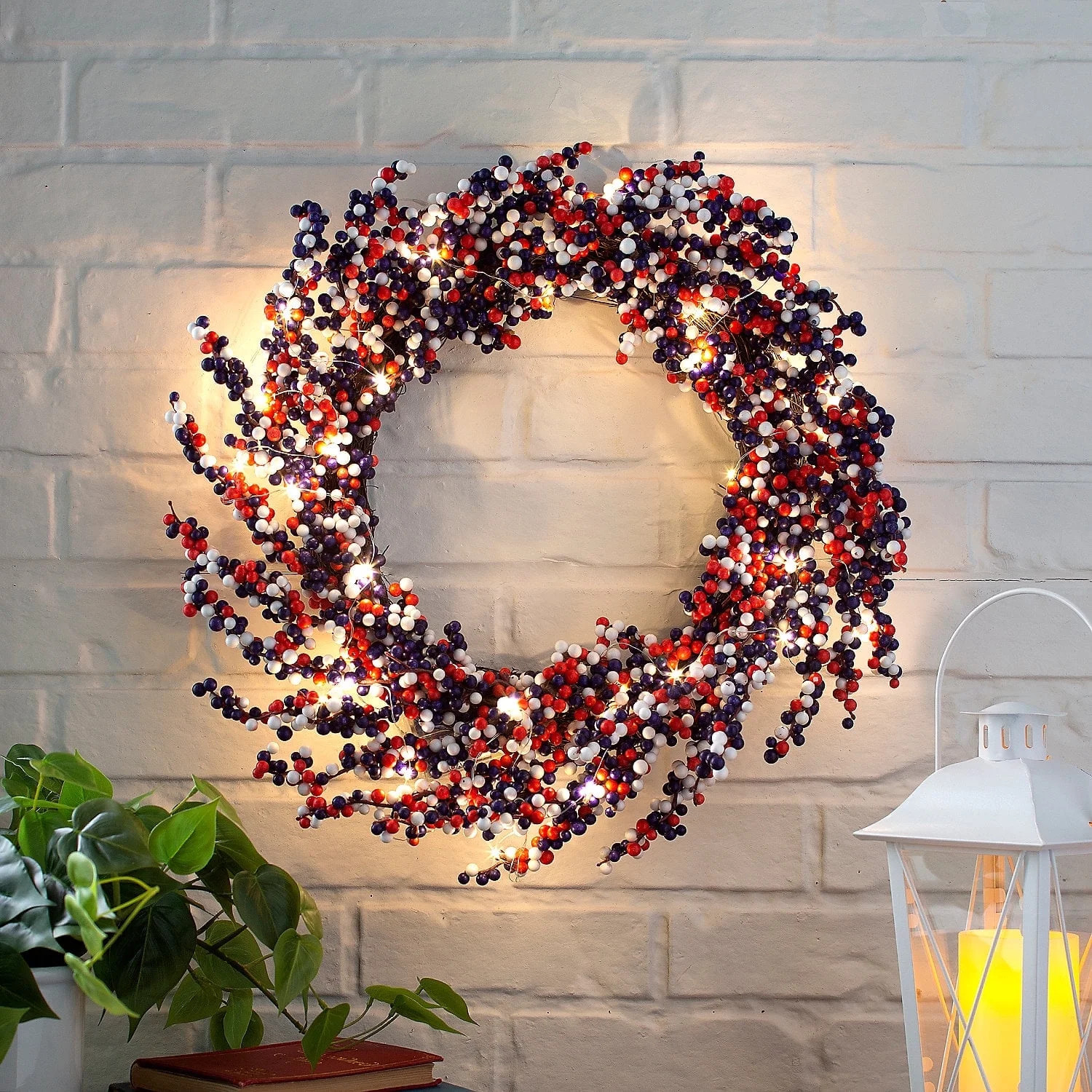 Fun Express Light-Up Red White & Blue Patriotic Wreath - Walmart.com | Walmart (US)