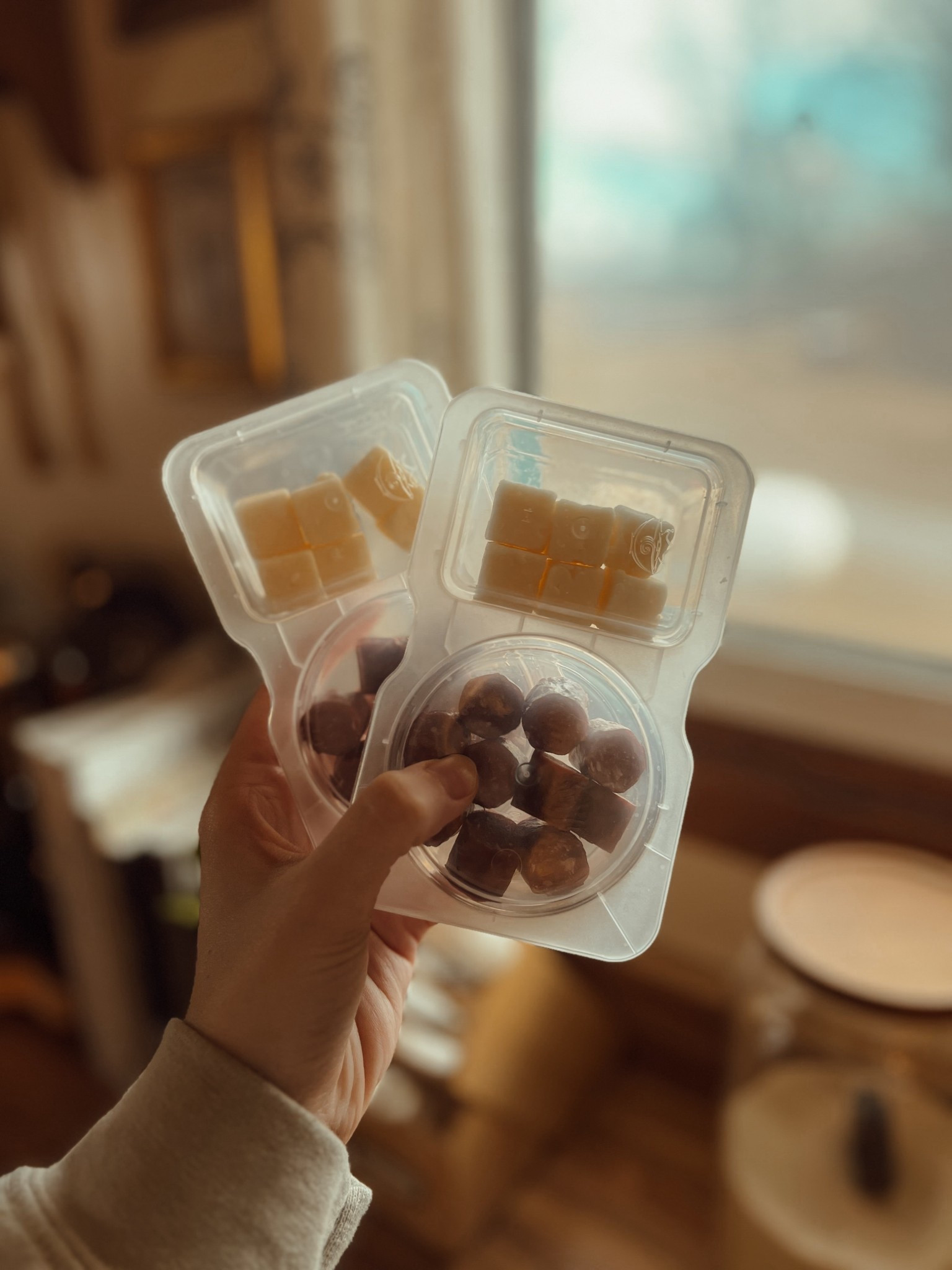 These little snack containers are perfect for on the go for your kids or for snack prepping!

#LTKTravel #LTKmomlife #LTKKids