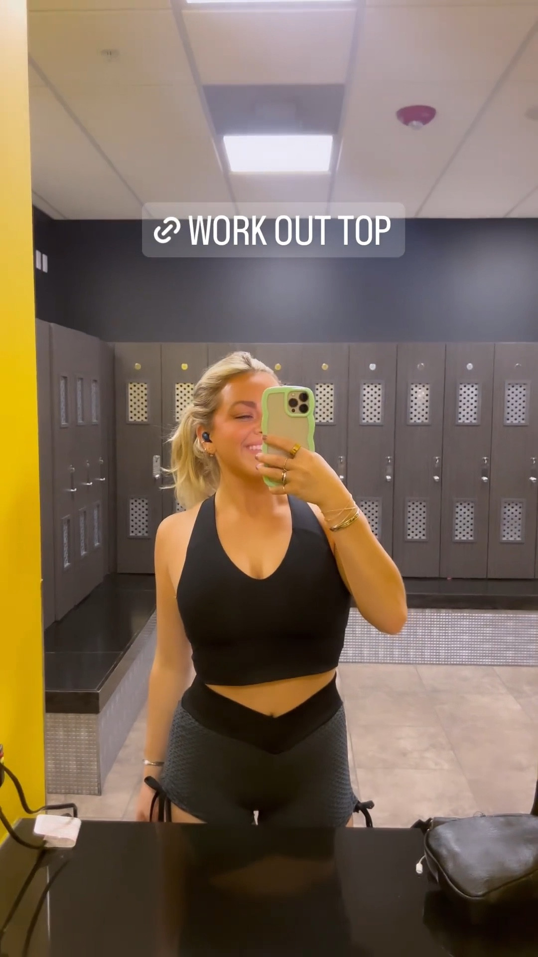 Workout top | supportive sport bra | athletic top | black crop top | spanx 

#LTKfit #LTKstyletip