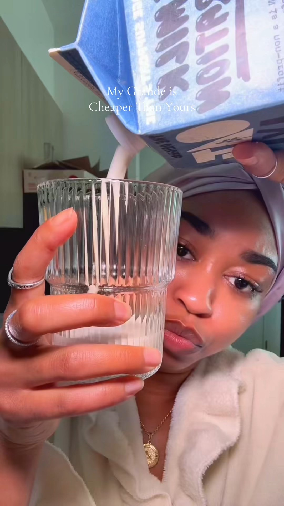 Homemade Lavender Iced Oat Milk Matcha Latte with the best value ceremonial grade matcha #matchaathome 

#LTKFindsUnder50