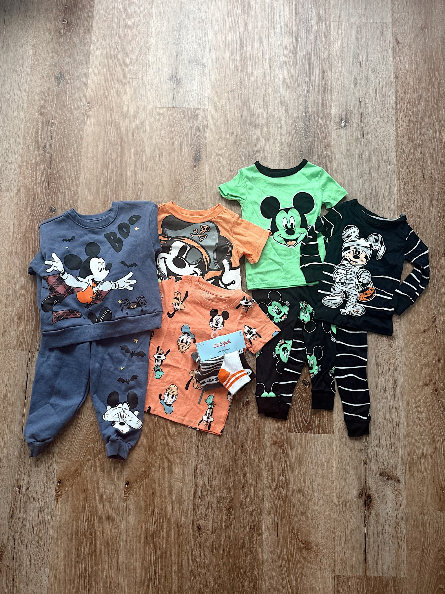 Just got the cutest Disney Halloween outfits for Storm @Target! Can’t wait for Mickey’s Not-So-Scary Halloween Party this year!

#LTKSeasonal #LTKTravel #LTKKids