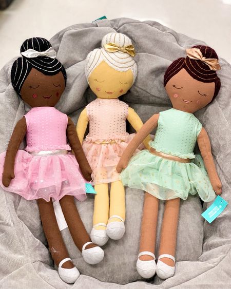 30% off dolls by Pillowfort 

Target finds, Target deals, kids toys 

#LTKkids #LTKfamily #LTKbaby