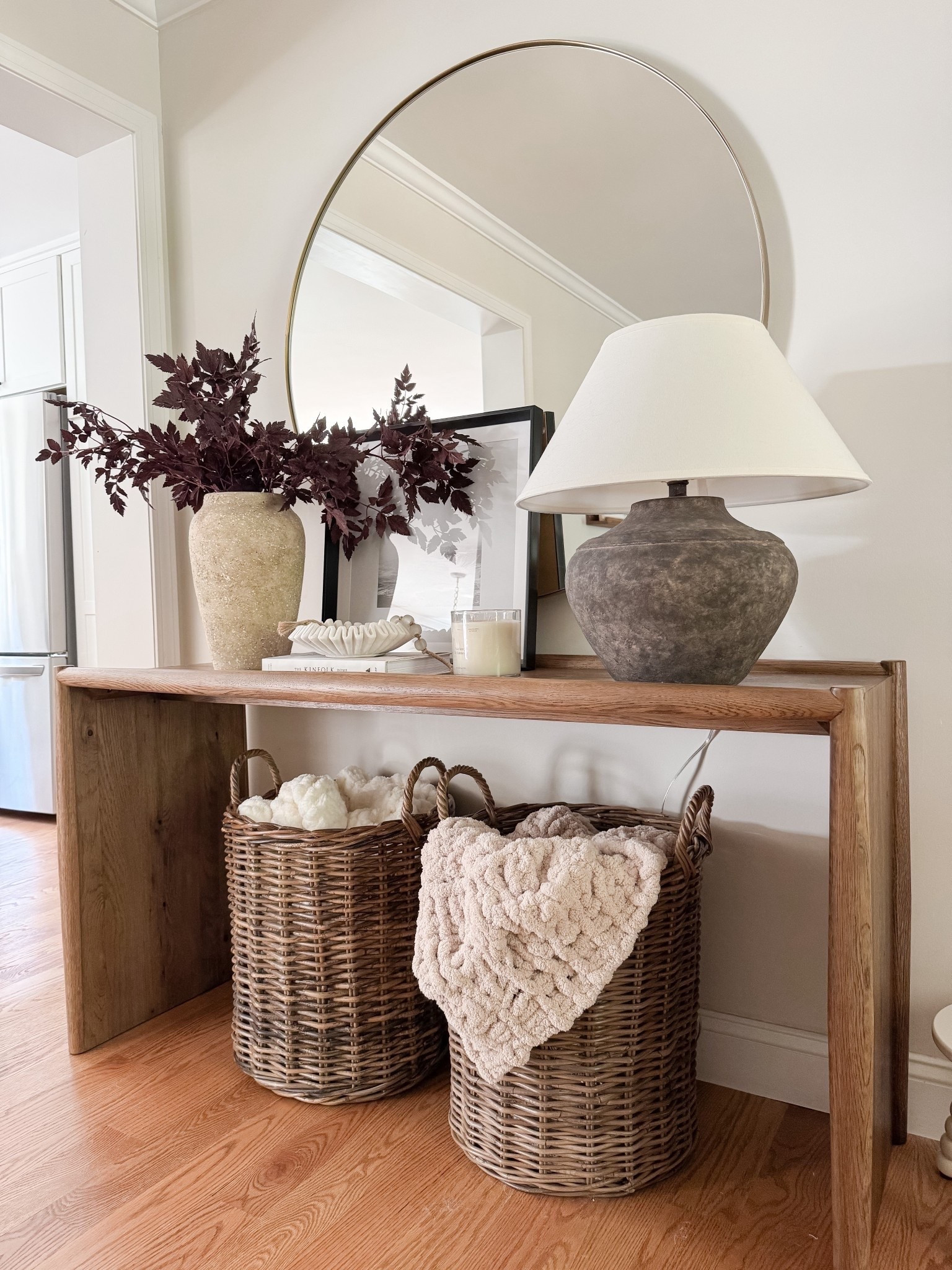 Thinking about adding fall touches to your space? Sprinkle it in slowly with faux stems and subtle decor finds! Here’s some fall entryway inspiration to save for the season ahead! ✨

#LTKHome #LTKSaleAlert #LTKSeasonal