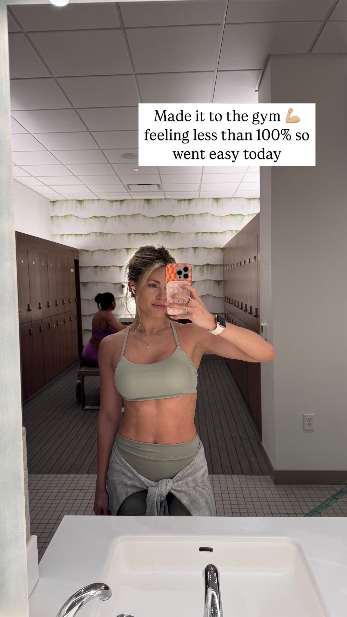 Heading to the gym this AM! 

gym l athletic wear l workout