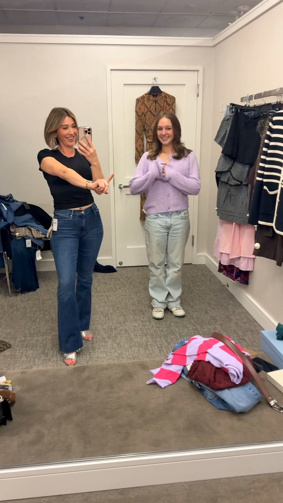 Sized down to a 27 in the denim (normally 28). Sofia’s sweater is soooo soft and cozy

#LTKSaleAlert #LTKStyleTip #LTKOver40