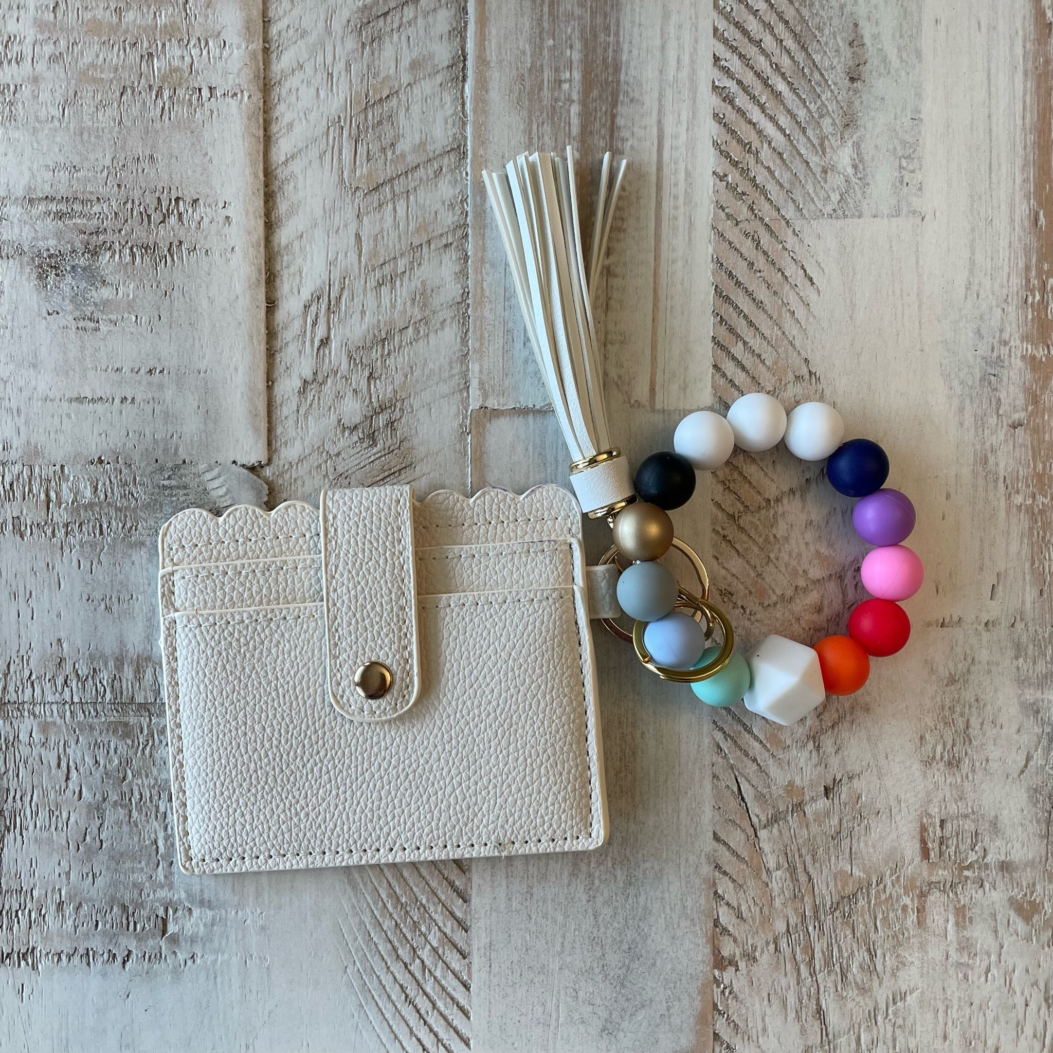 Stocking stuffer must have! 

#LTKHoliday #LTKsalealert #LTKCyberWeek