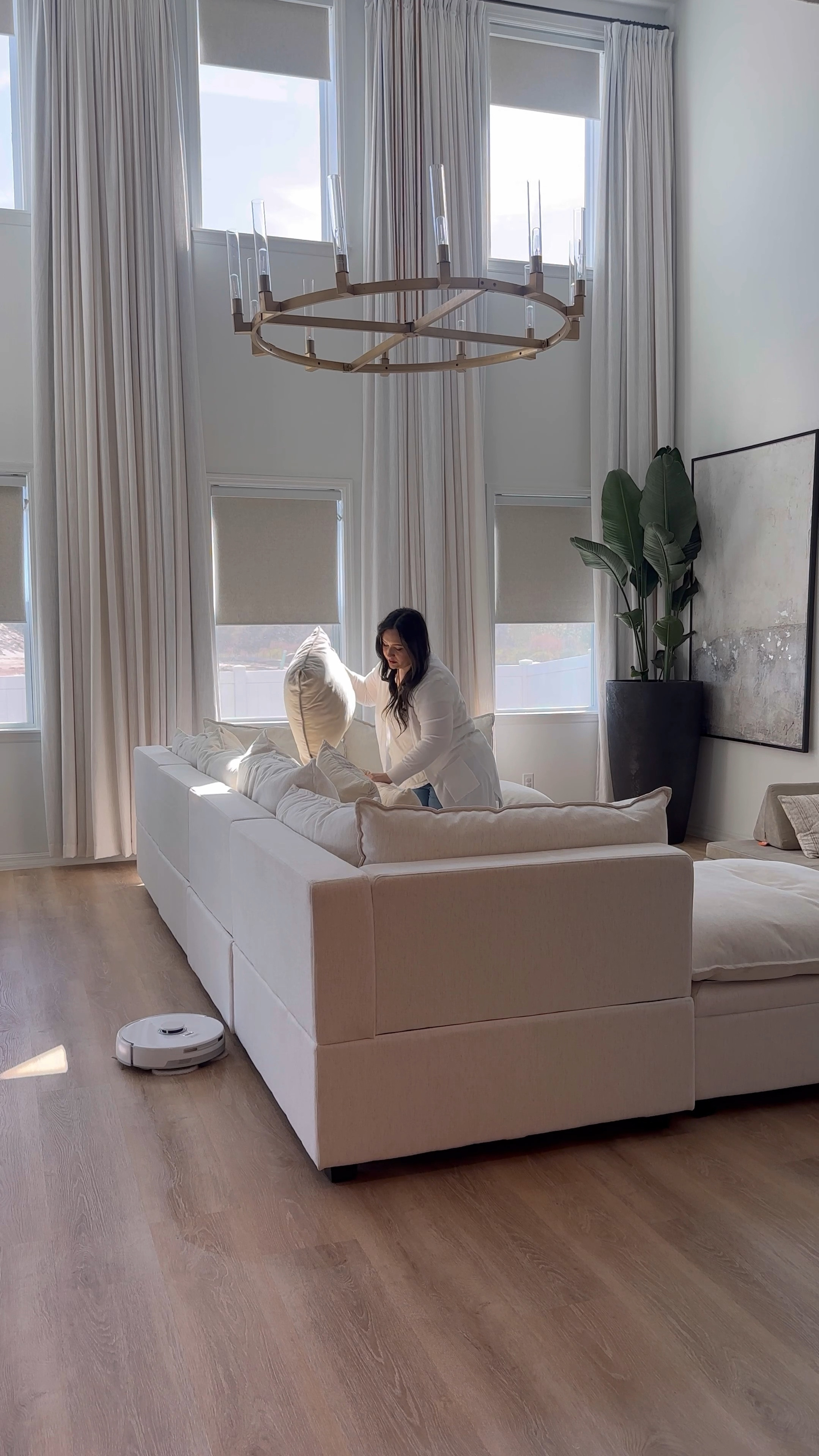 Clean floors every time! Love my Narwal ❤️



NARWAL Freo X Ultra Robot Vacuum and Mop Combo
Mop & Vacuum
Auto Mop Drying/Washing
Self-Empty
Zero-Tangling
DirtSense
All-in-One Base Station
Self-Contained Dust Processing
White robot smart vacuum 
Home

#LTKhome