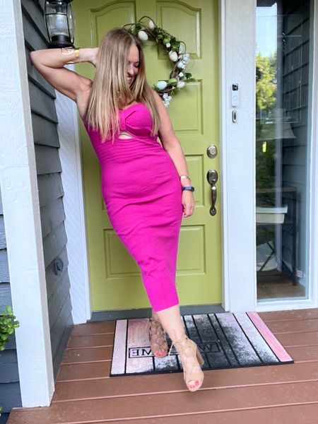 Welcome June, The official start of Summer. What are your travel plans?


A Stunning Fuchsia knit  midi dress with a key hole cut out. Bodycon style. . It does feature wide shoulder straps and is well constructed.

#LTKFestival 

#LTKOver40 #LTKMidsize