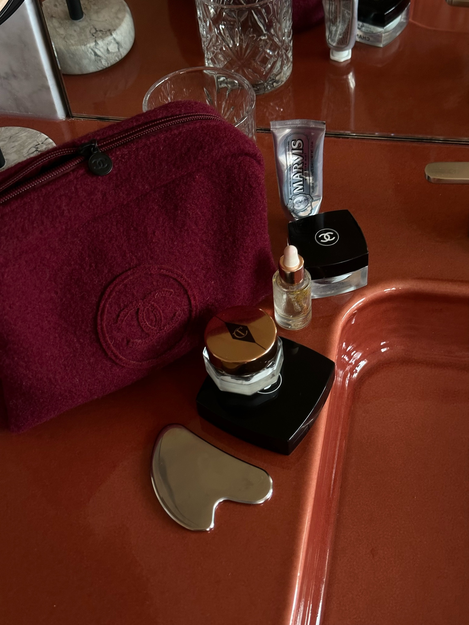 My beauty essentials ✨

#LTKbeauty #LTKfindsunder100 #LTKeurope