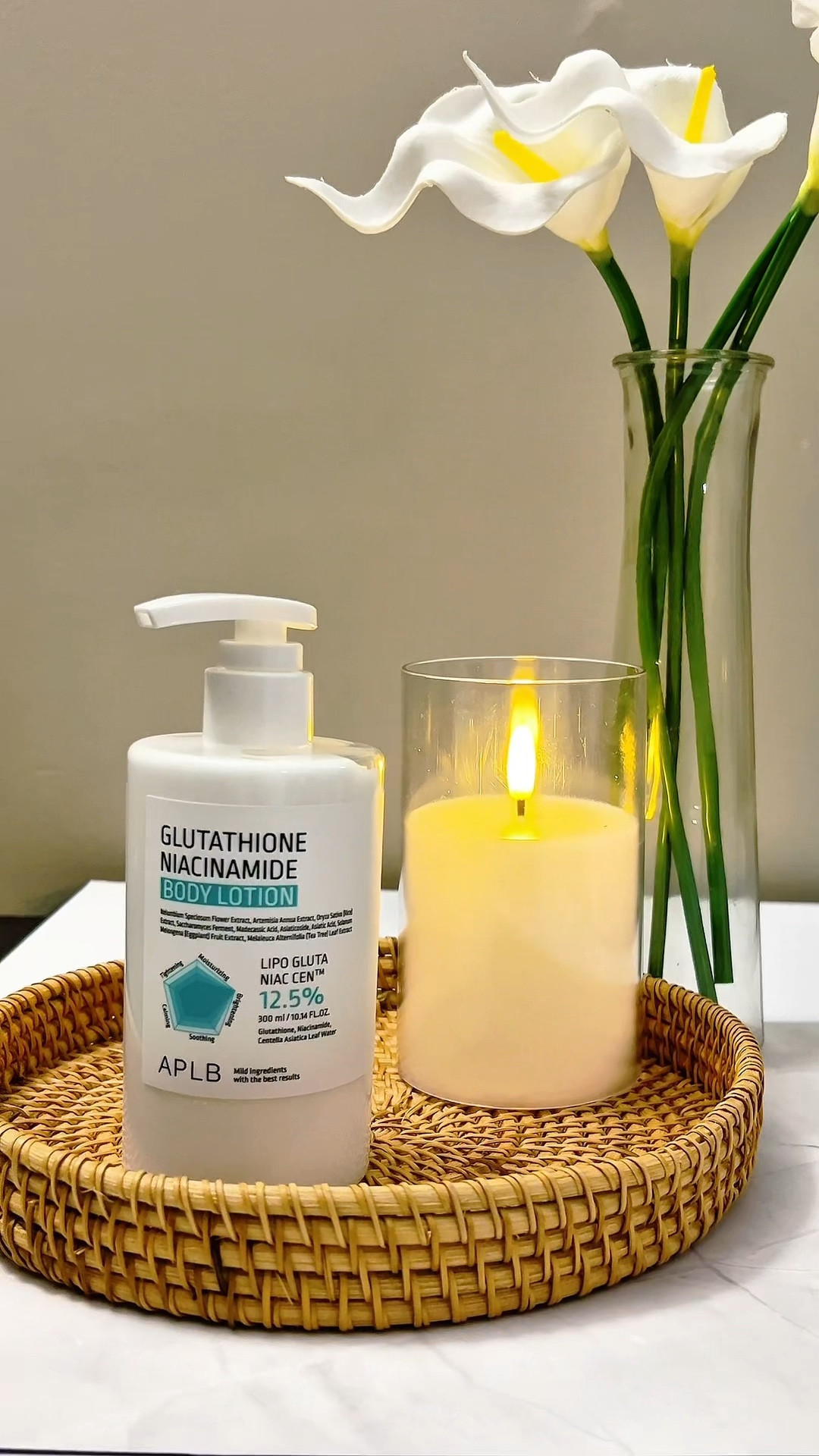 Hydration & skin evening out all in one. APLB glutathione niacinamide body lition

#LTKwinter #LTKcanada #LTKbeauty