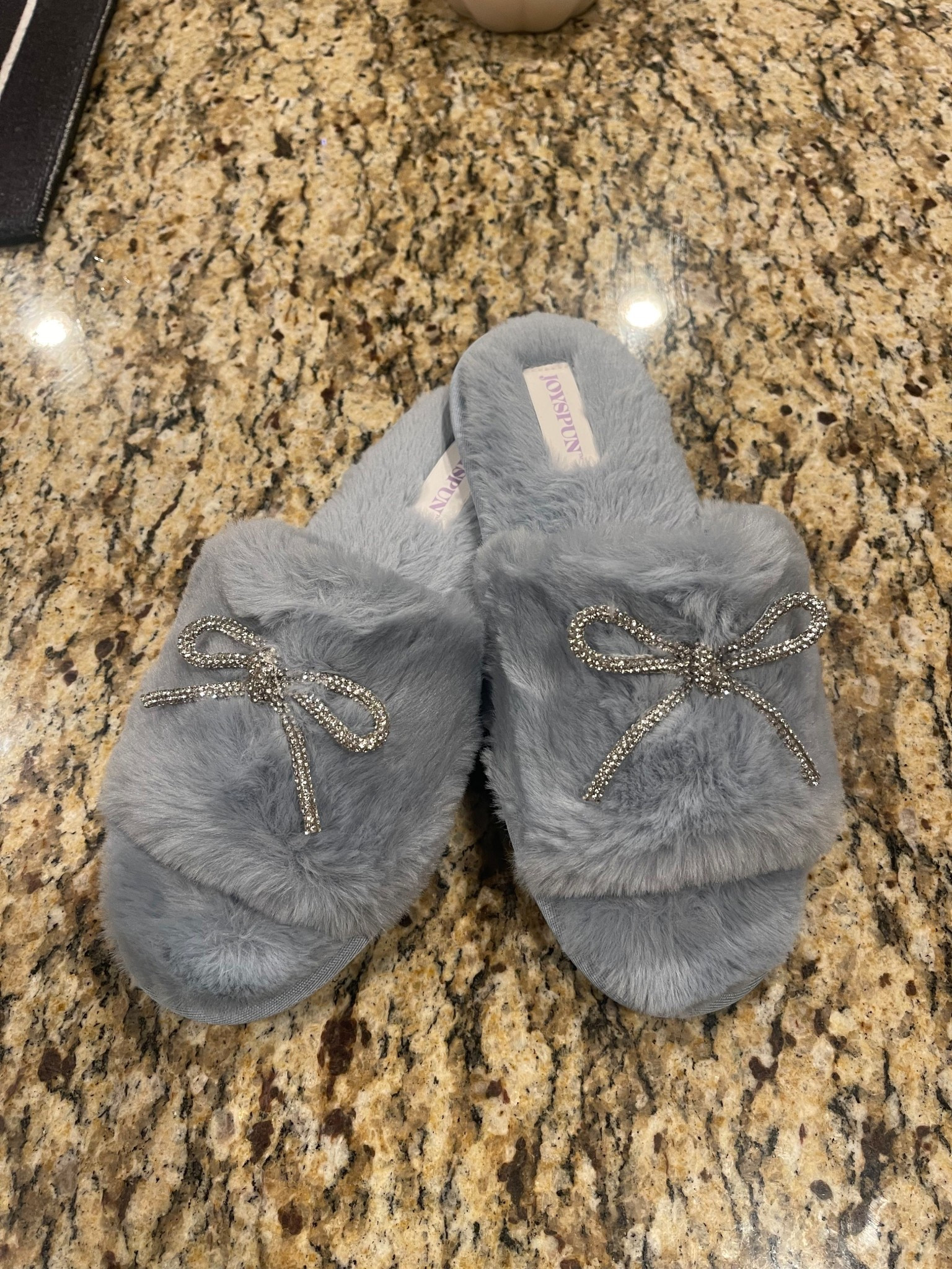 New slippers from Walmart with a crystal bow. Comes in three different colors. Only $16

#LTKStyleTip #LTKFindsUnder50 #LTKMidsize