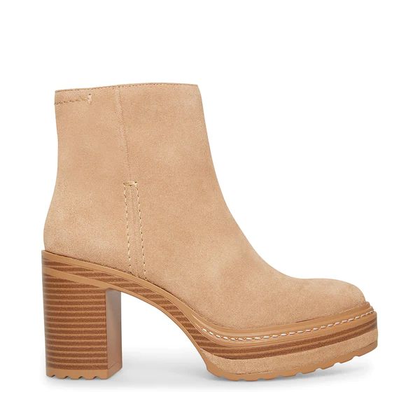 SHANIYA SAND SUEDE 

  @media (min-width: 20em){
    .adaptive-badge {
      display: inline-bloc... | Steve Madden (US)