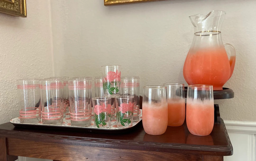 West Virginia Glass Coral Blendo Pitcher and 3 Juice Glasses – Beautiful Vintage MCM Set! | Etsy (US)