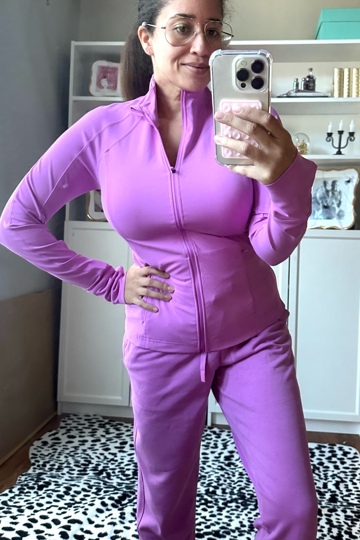 Sharing some super comfy and affordable finds from @walmartfashion this is super comfy and comes in several colors perfect with the matching joggers or leggings #walmartpartner #walmartfashion @shop.ltk #liketkit 
Wearing a medium

#LTKActive #LTKStyleTip #LTKFindsUnder50