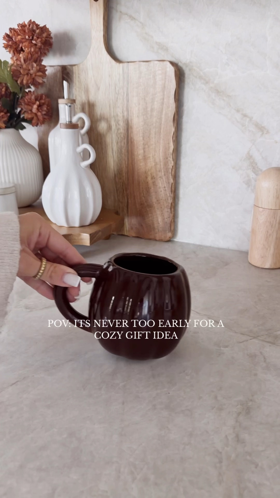 Cozy gift idea that's so easy to put together!

#LTKSeasonal #LTKHome #LTKBeauty