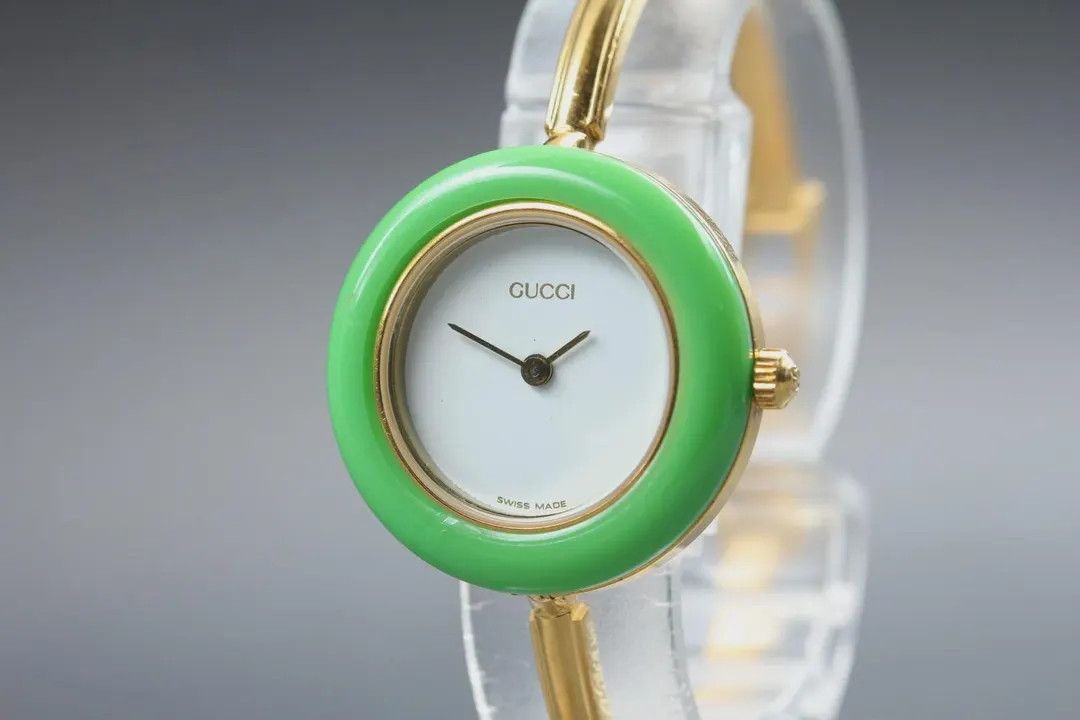 Gucci 1100L Change Bezel Gold Quartz Women's Watch From JAPAN [near MINT] - Etsy Canada | Etsy (DACH)