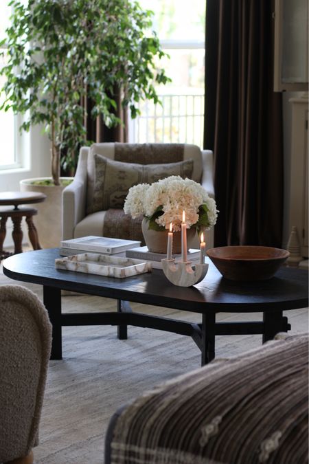 Coffee table styling, living room ideas, vintage modern living room