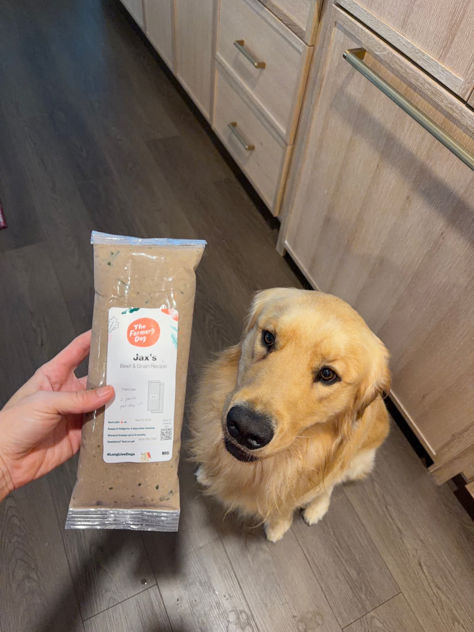 Use my link for 60% off your first box of real, fresh food from @thefarmersdog #tfdpartner #thefarmersdog