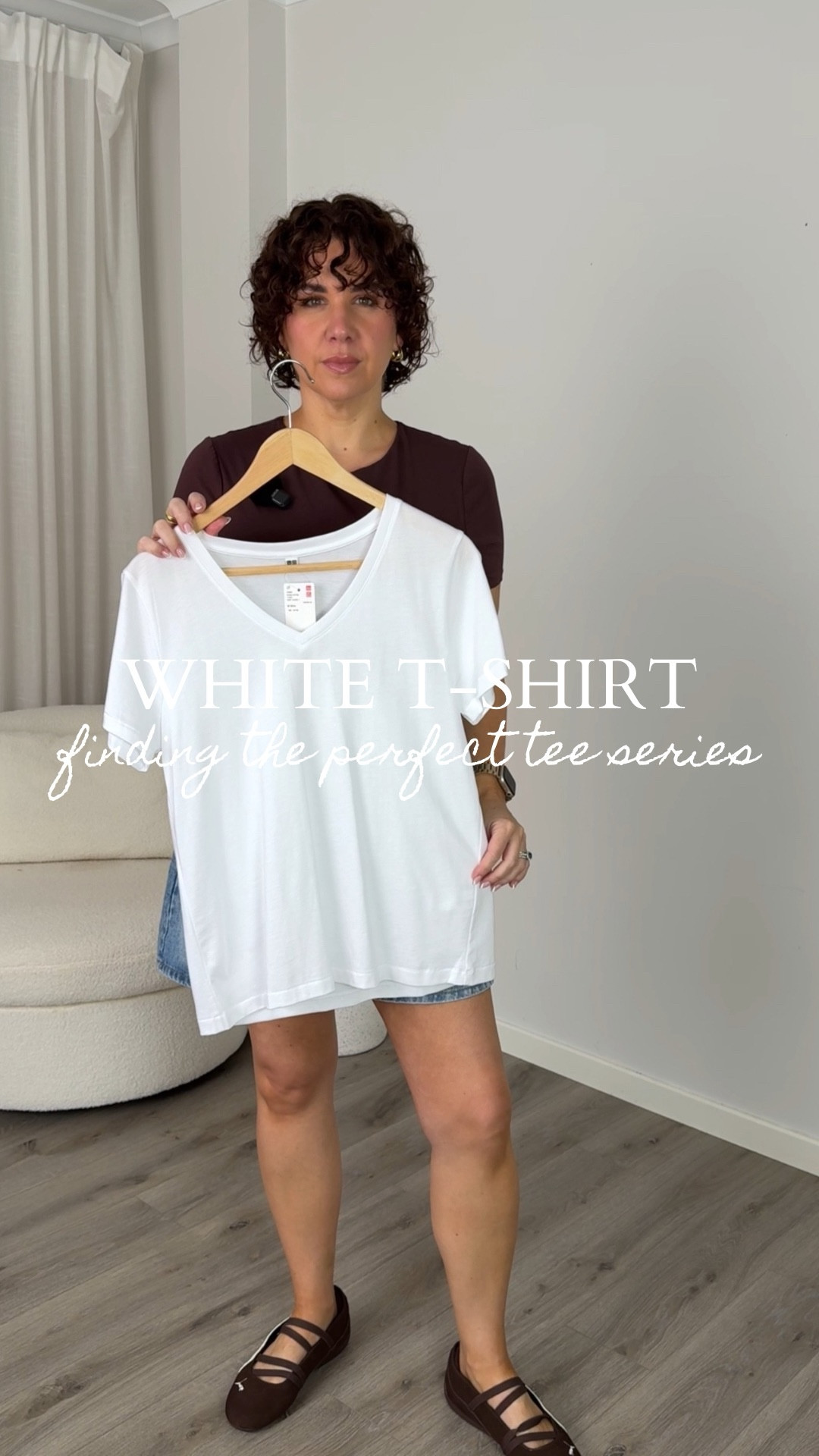 We’re on the hunt for the perfect white t-shirt! 

Finding the right one for you can sometimes feel impossible, so I’m hunting down white tees and rating them based on:

Material - no sheer shirts or anything too bulky!
Neckline - for me I don’t like anything too high. 
Sleeve - personally I like some length in my sleeve.
Length - long enough to tuck but not too long that it’s bulky when you do. 
Cost - it has to be worth what you’re paying! 

This time we’re rating the Uniqlo Women’s V-Neck Cotton Supima Short Sleeve Tee. I wear a M/12 in all tees I rate for consistency of sizing. 

Rachael x 

#stylewithcsvp #personalstylist #brisbanestylist #asistylist #uniqloau

#LTKaustralia #LTKstyletip #LTKsummer