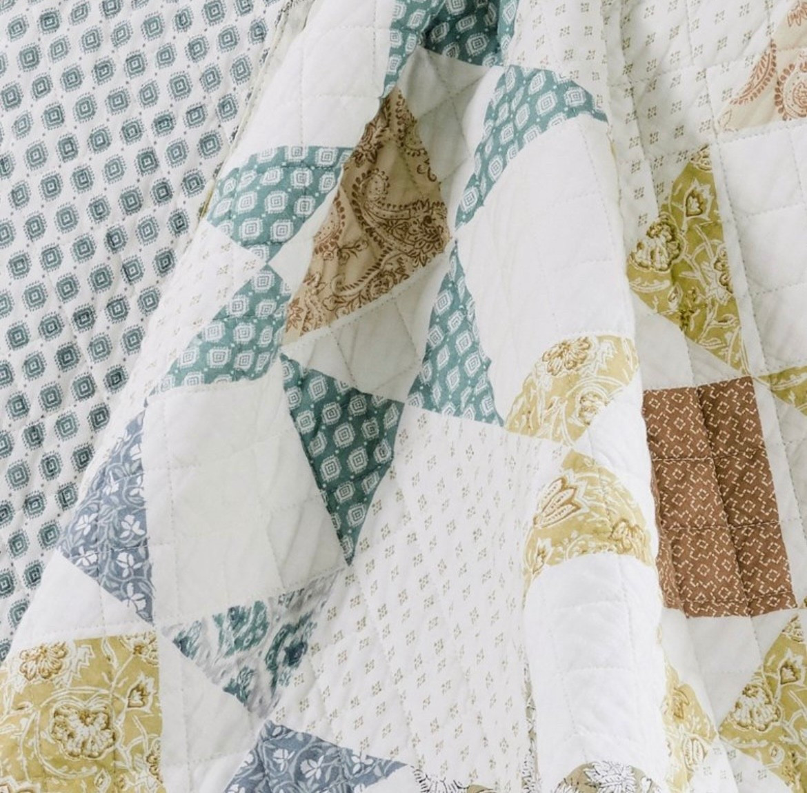 Quilted Throw | Cozy Autumn | Holiday Gift for Women | Anthropologie Look, Target Price | Affordable Neutral Home | Picnic Blanket | Outdoor Concertn

#LTKSaleAlert #LTKSeasonal #LTKHome