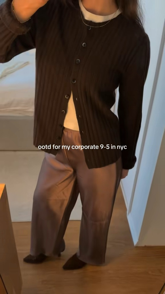 satin pants are such a must for the office!!

#LTKValentine #LTKWorkwear #LTKootd