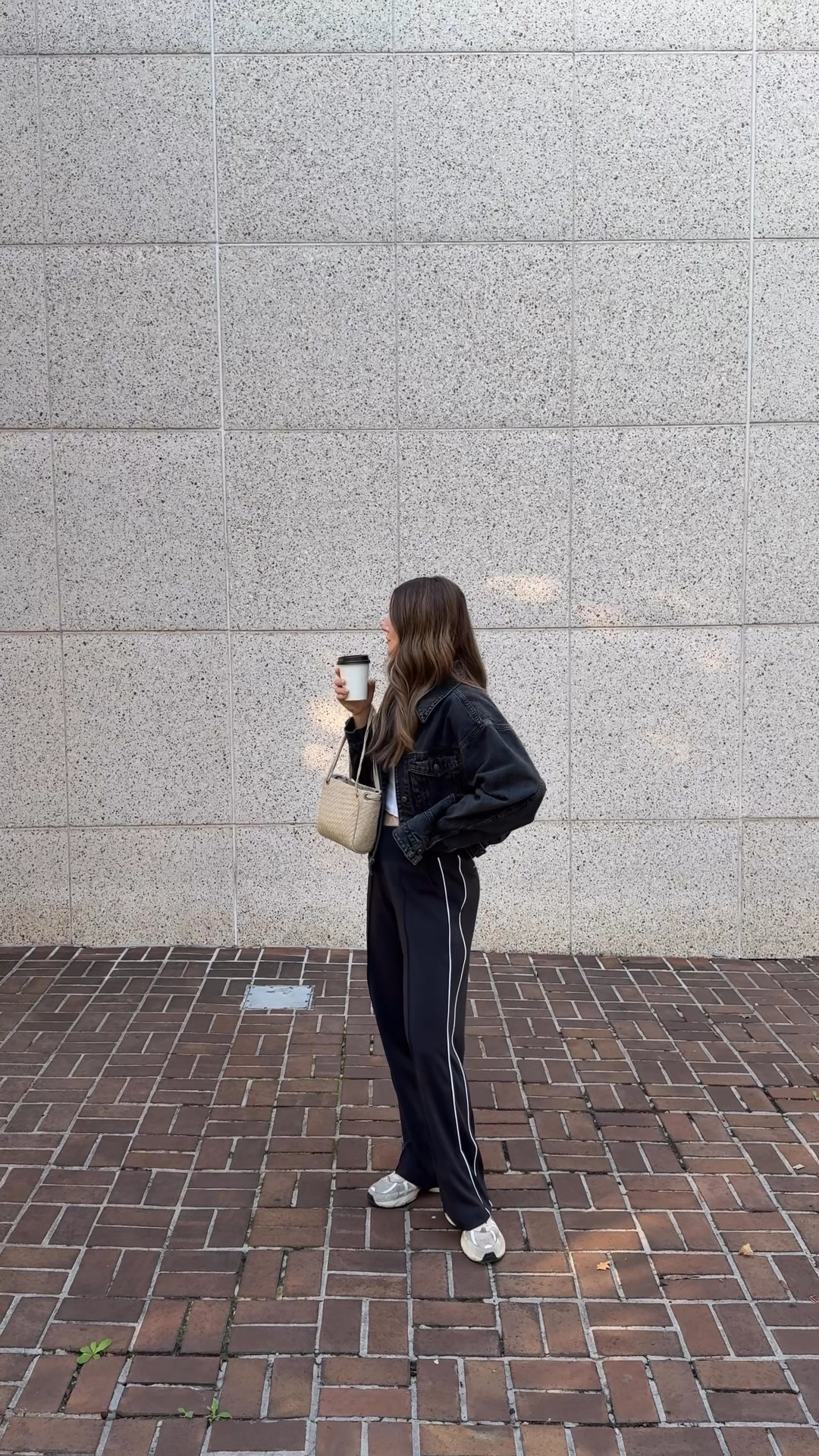 Early fall with Athleta 🍂 wearing S in everything. My current favorite thing to throw on and go! 