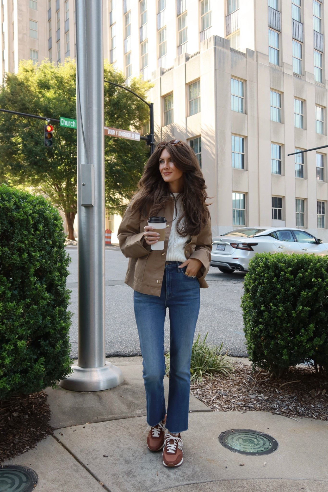 Casual fall look wearing Kizik shoes 🍂 MOTHER denim, barn jacket, cable knit sweater, Kizik Milan sneakers 

#LTKFindsUnder100 #LTKSeasonal #LTKTravel
