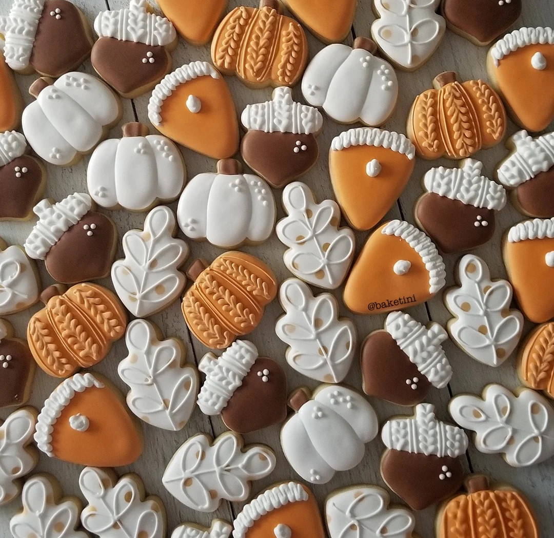 Fall Mini Cookies 2 Dozen Thanksgiving Friendsgiving Harvest Fall Pumpkin Pie Leaf Rustic Country... | Etsy (US)