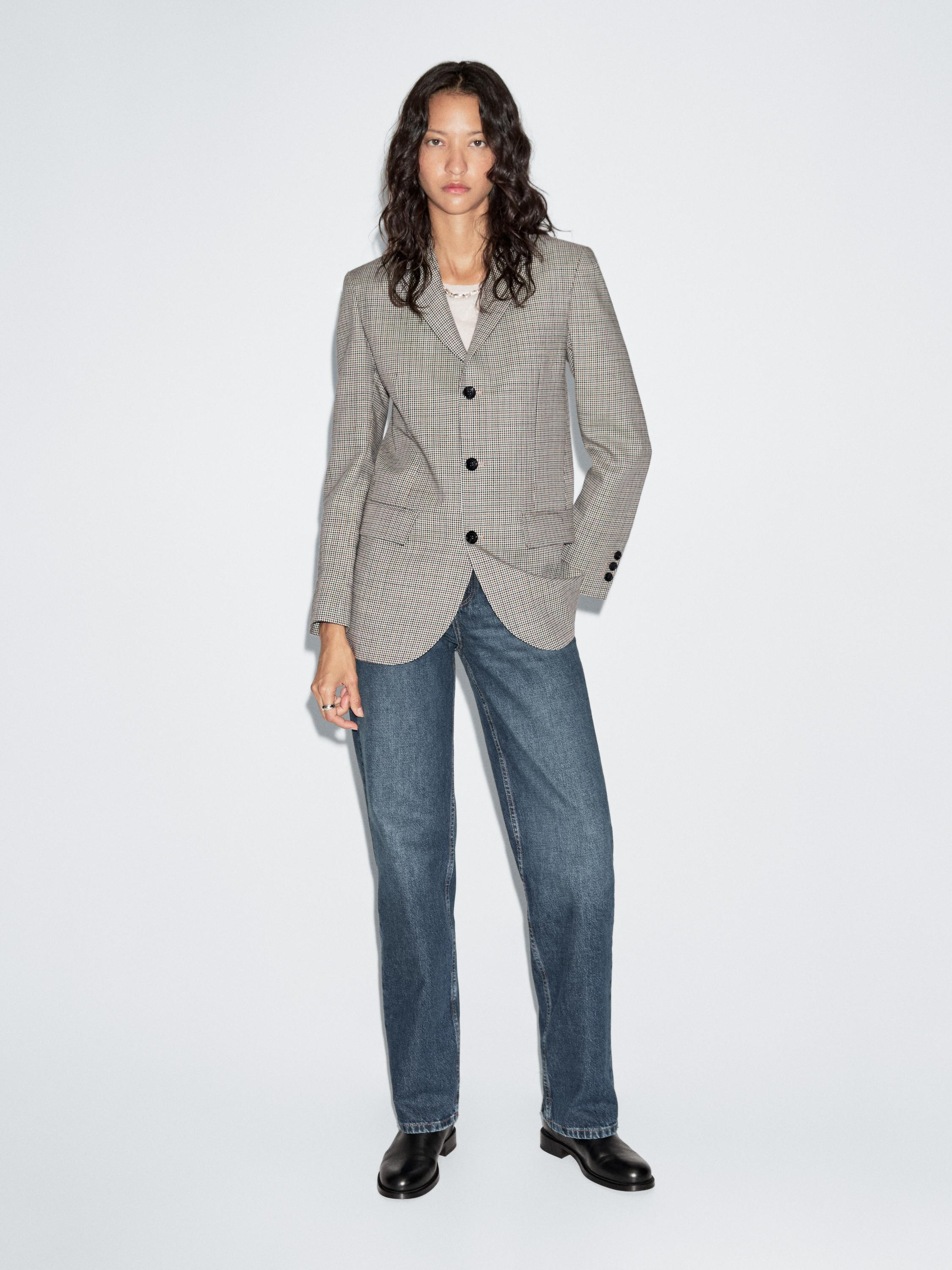 Blazer made of 100% wool. Notched lapel collar with buttonhole. Long sleeves with buttoned cuffs.... | Massimo Dutti US