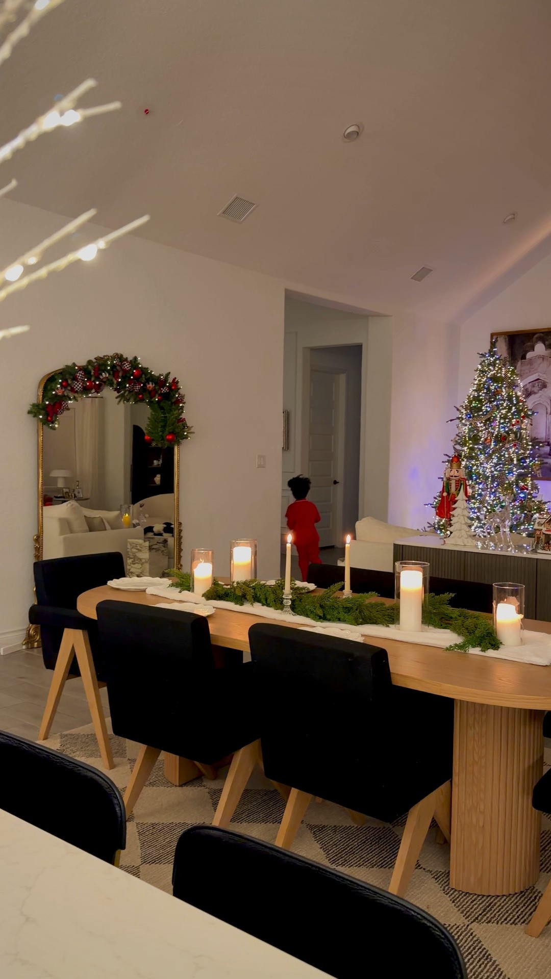 My Christmas dining room! So many pieces like my rug and plates are on cyber Monday deals 

#LTKHoliday #LTKCyberWeek #LTKHome