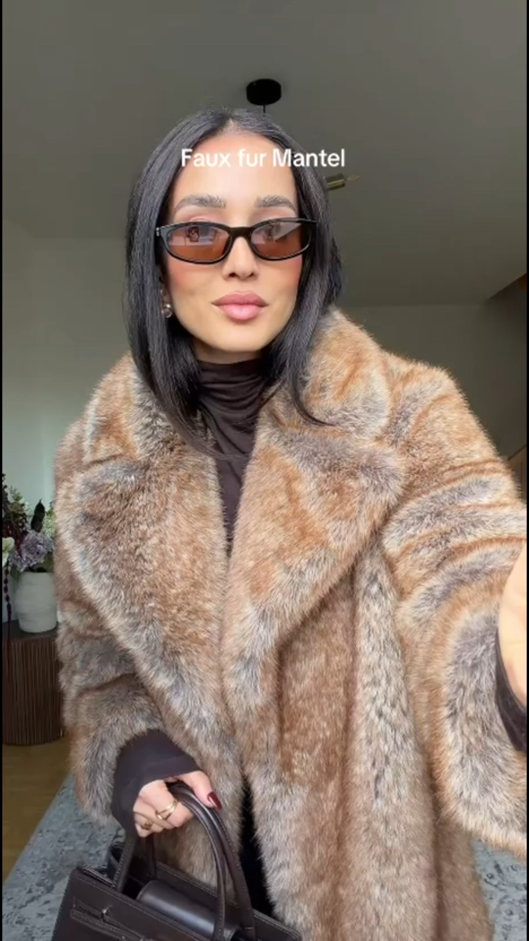 this faux fur coat is perfect for your next ski trip 🌟✨☃️

#LTKwinter #LTKeurope #LTKdeutschland