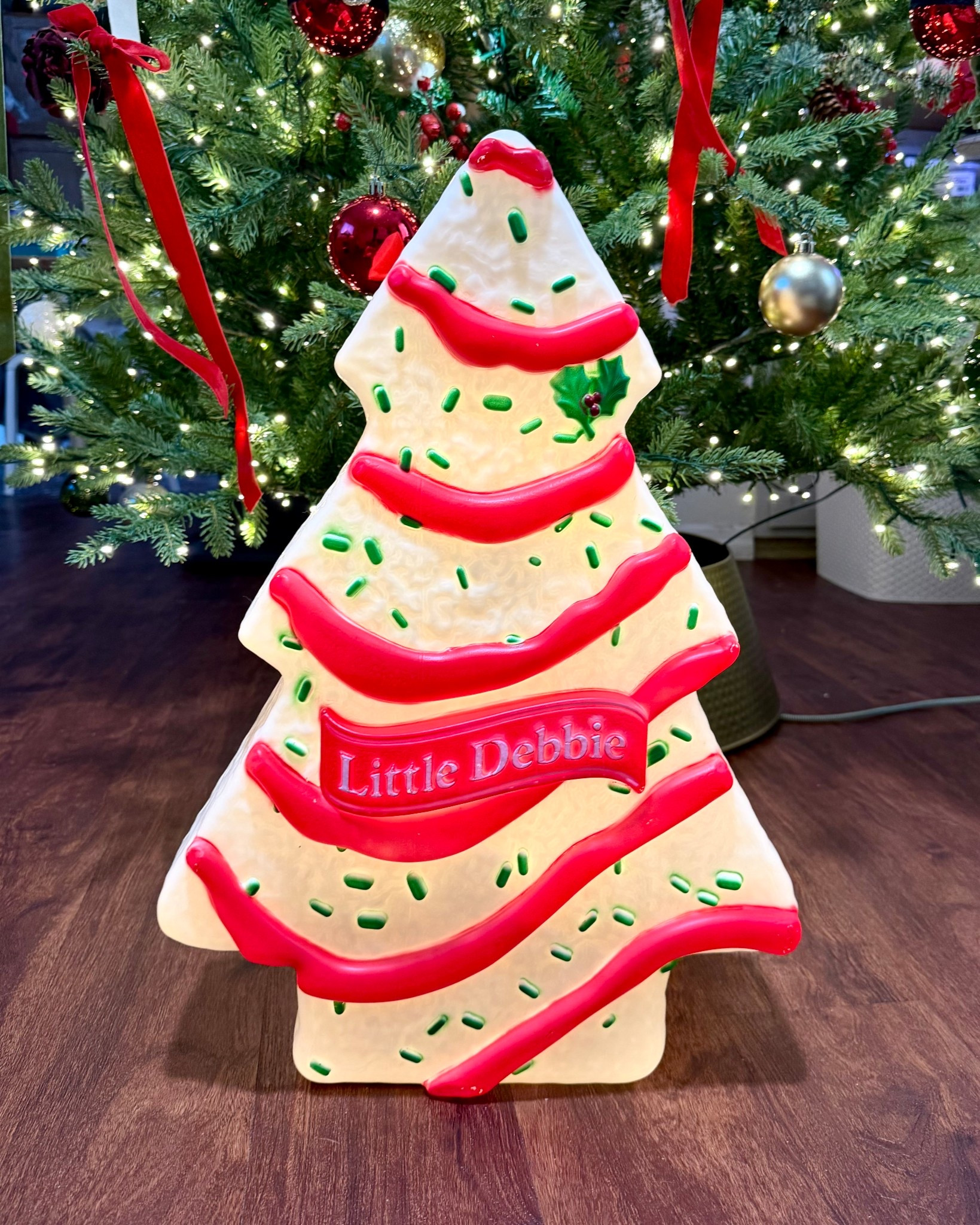 😍 The viral Little Debbie Christmas Cake Blow Mold from Walmart is almost sold out! Be sure to grab one if you want one! I wouldn’t count on stores having them! So many great Walmart Black Friday deals! I’ll add some of the top deals below!

#LTKHoliday #LTKCyberWeek #LTKFindsUnder50
