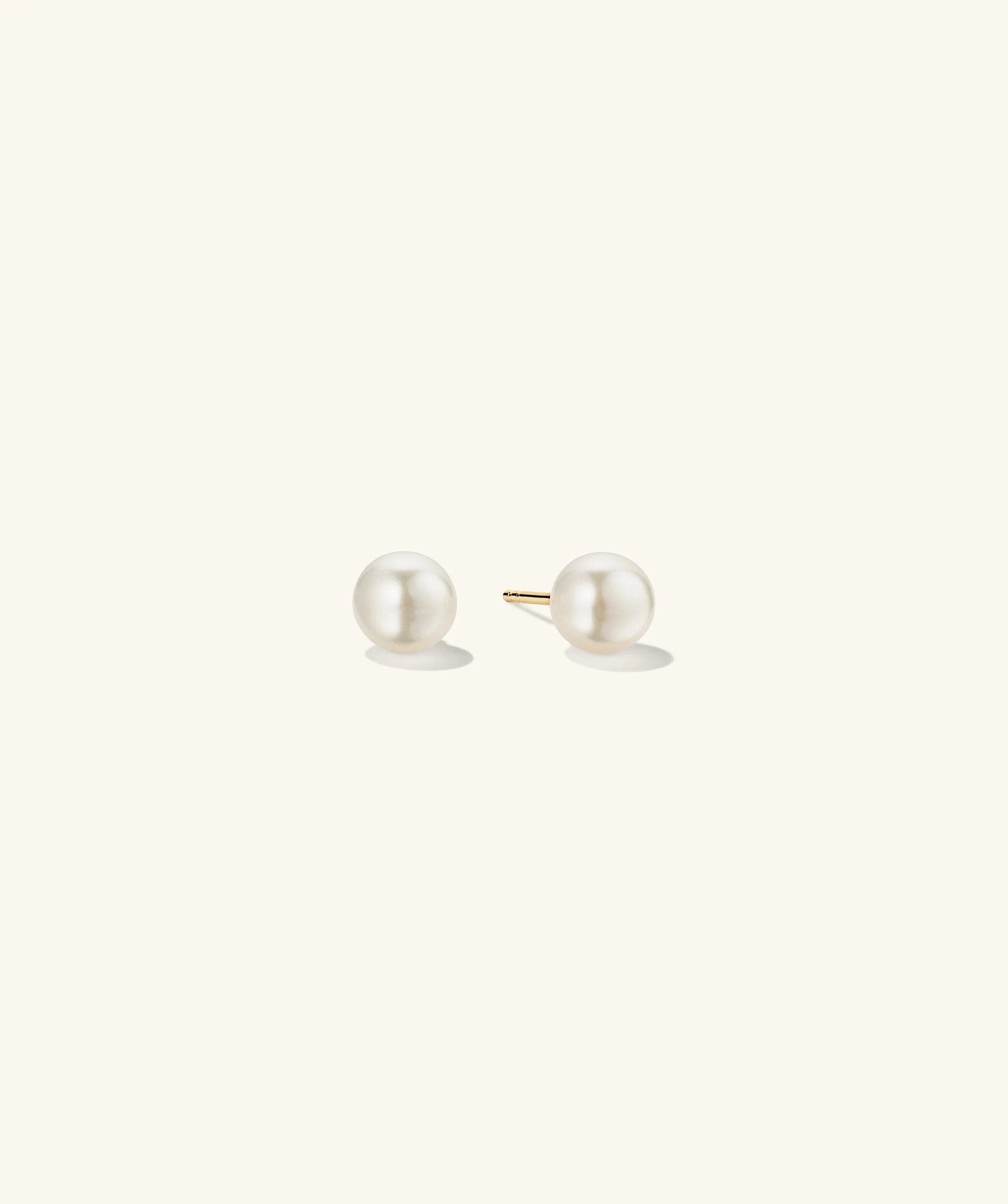 Pearl Oversized Studs | Mejuri Fine Crew