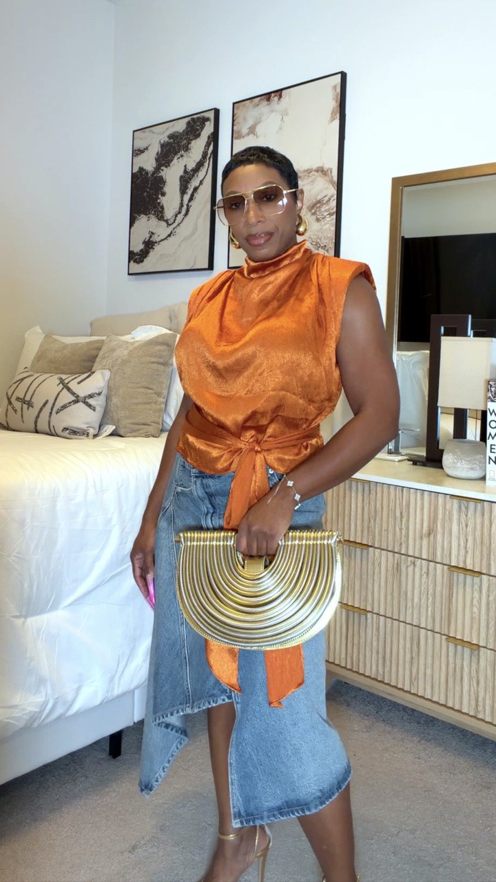 Very easy 1, 2 outfit. Cute for an everyday summer look.