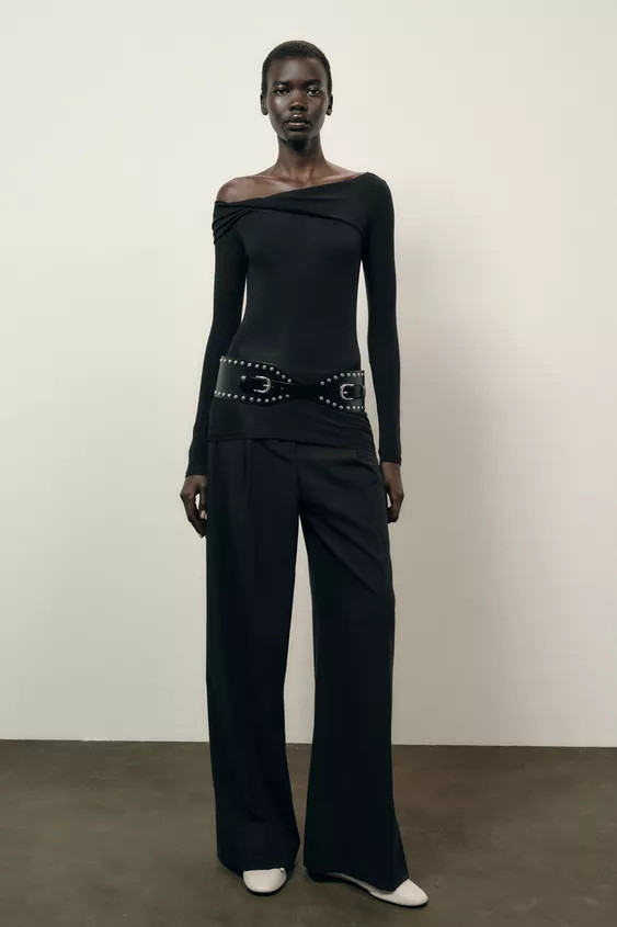 ASYMMETRIC NECK TOP | Zara US