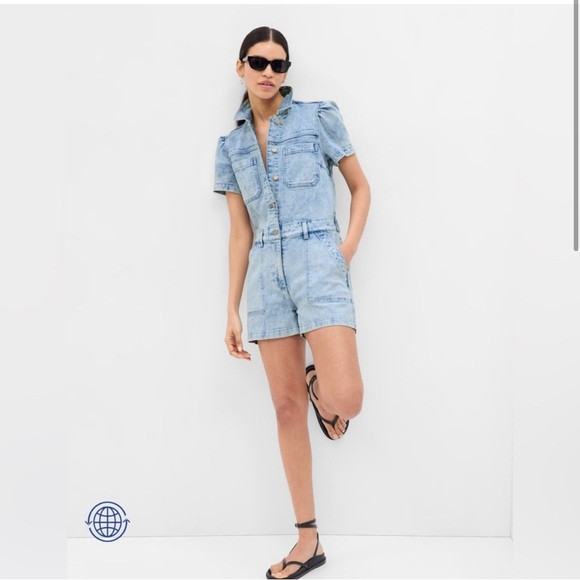 GAP Puff Sleeve Light-Wash Denim Romper, Size 6 | Poshmark