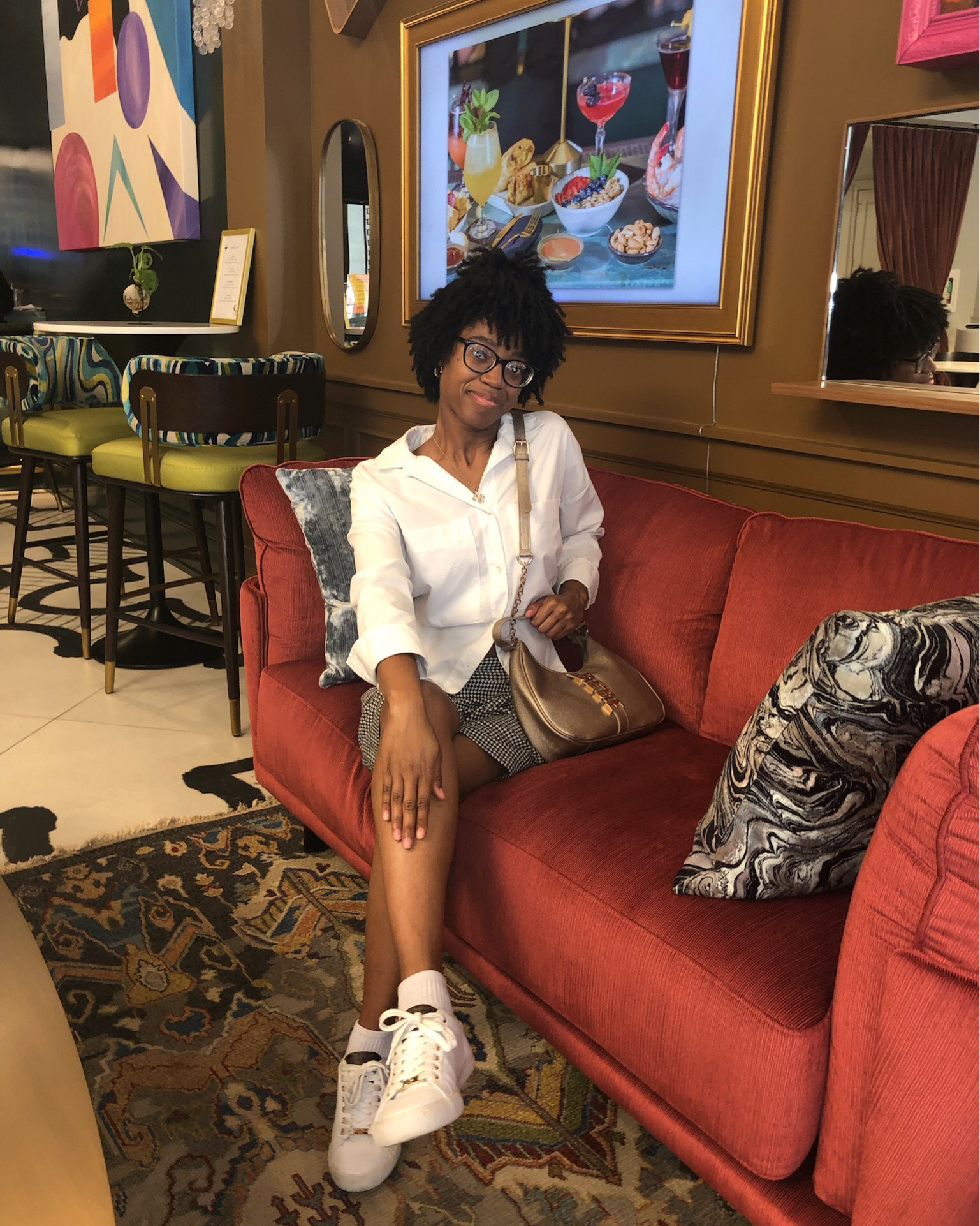Weekend recap: Happy Hour @ Essence

Outfit 1
Long Sleeve Blouse: Modern Works + @Marshalls  
Houndstooth Shorts: Counterparts + Goodwill
Socks: Juicy Couture + @tjmaxx 
Sneakers: @Guess + Ross Dress For Less 
Goldtone Chunky Snap Hoop Earrings: Time and Tru + Walmart 
Letter Initial Necklace: Forever 21
Gold Emmett Hobo Bag: Bebe + @Marshalls

#LTKootd