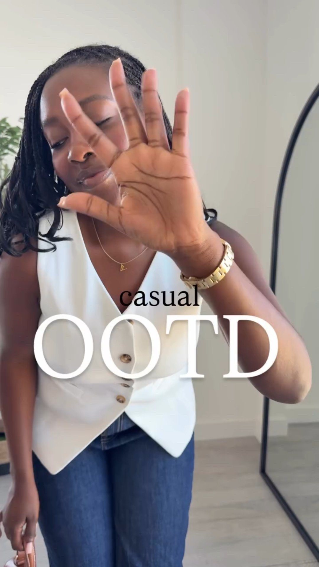 A waistcoat hates to see me coming - casual Sunday OOTD 💕top, trousers and bag from @newlook linked on my bio 💕

 #midsizestyle #grwm #blackgirl #fashioninspo #modestfashion #ootd #capsulewardrobe #newlook