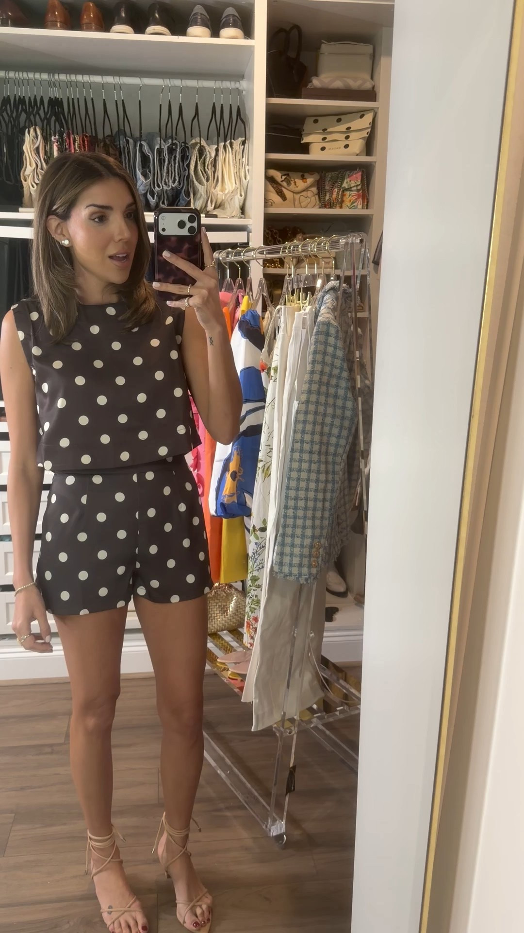 how stinking cute is this set from @VICI !!! I’m wearing a small in both pieces and you can save with code MORGANH40 

#vicipartner 

#LTKootd #LTKgrwm