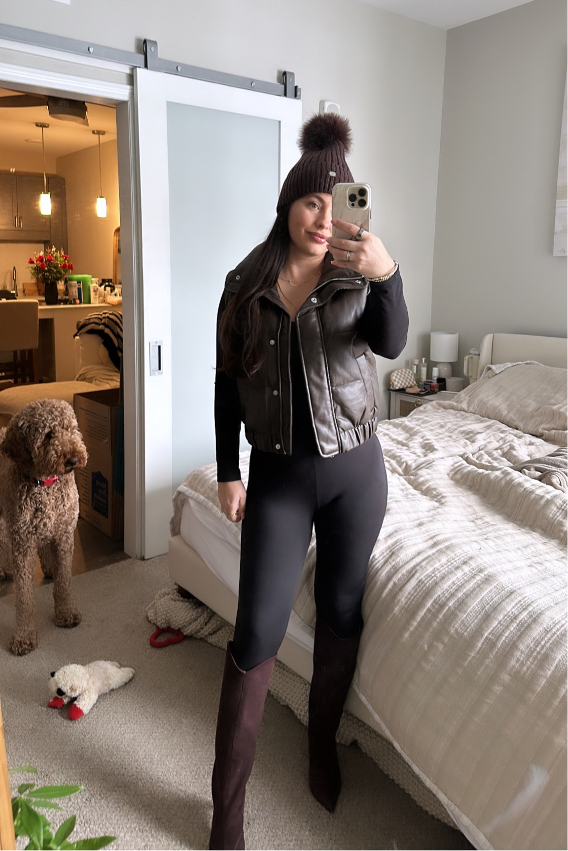 Apres 🤎

#LTKtravel #LTKSeasonal #LTKparties